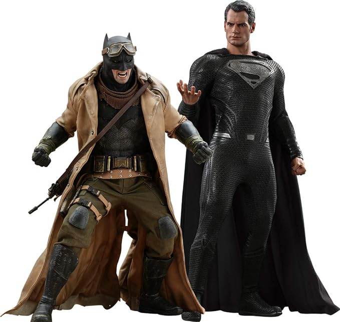 Hot Toys Knightmare Batman/ Black Suit Superman